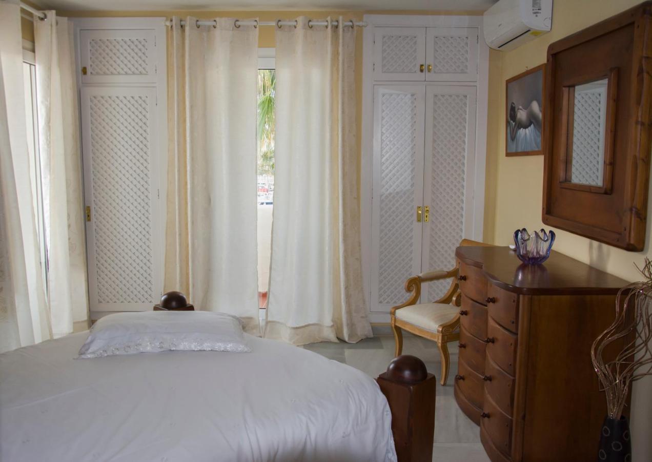 Magnificent Port-Beach 5* Luxury Residence Benalmádena Zewnętrze zdjęcie
